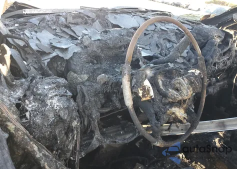 2017 Chevrolet Silverado K1500 Lt из США, поврежденный, VIN 3GCUKREC7HG273236